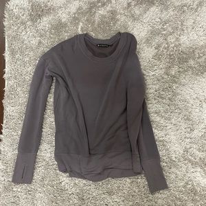 Gray athleta pullover. Super soft material inside and outside. Size small.